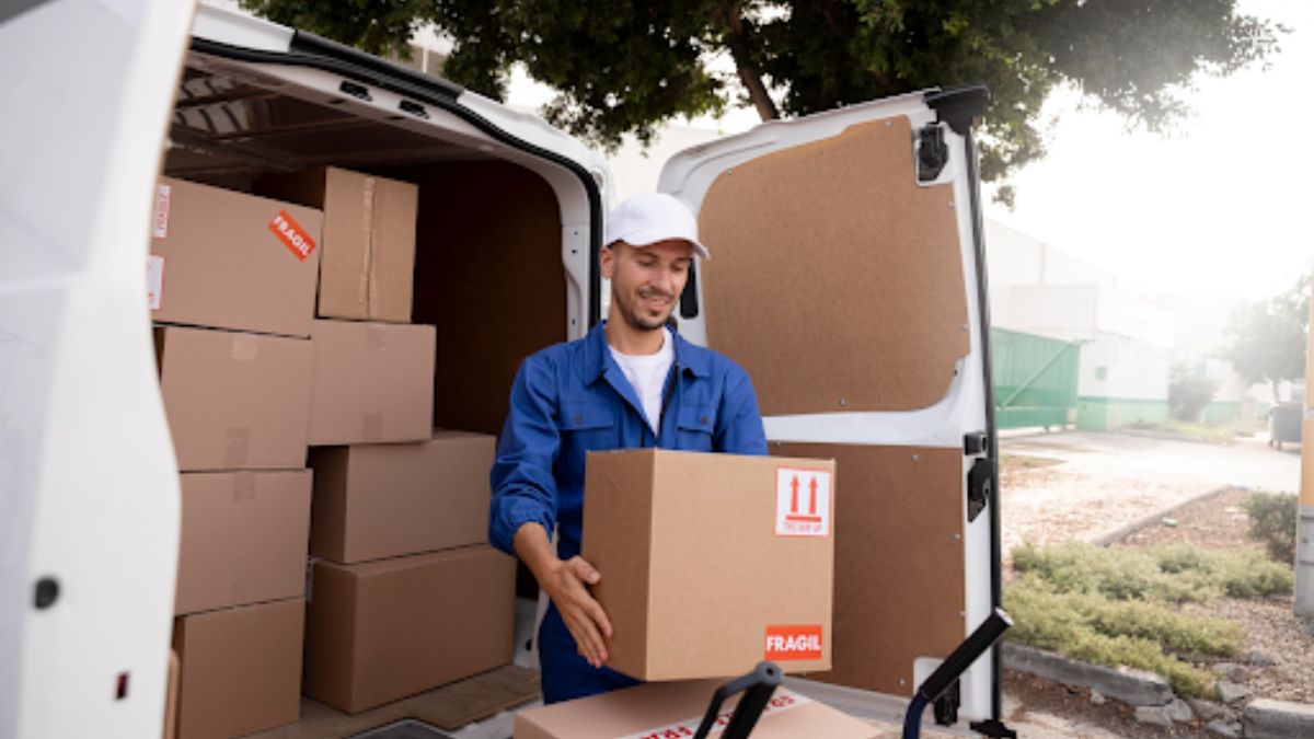 How Removal Truck Hire Compares with Local Truck Hire